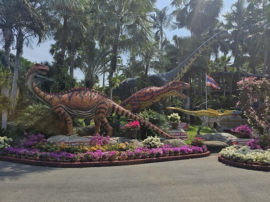 6c5a69e1-8449-444a-b7c3-6dc50305a68e